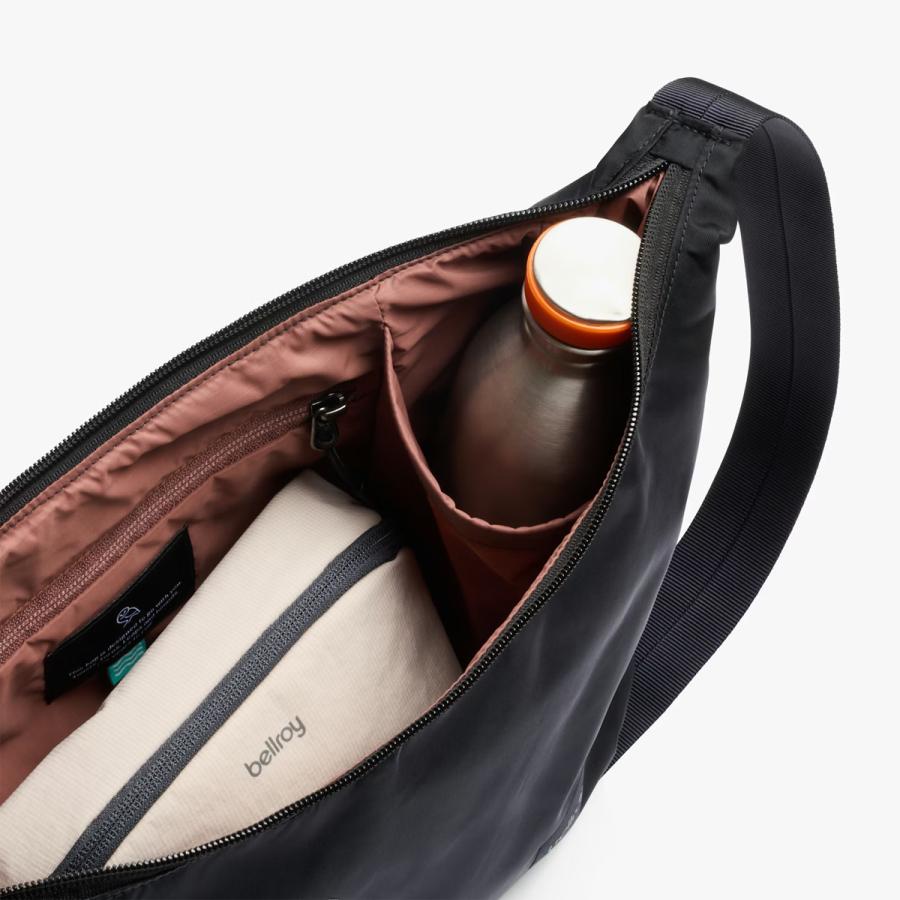 最大41% 9/22限定 ベルロイ レーンウェイ ショルダーバッグ B5 7L 軽量 Bellroy Laneway boab | Bellroy | 08