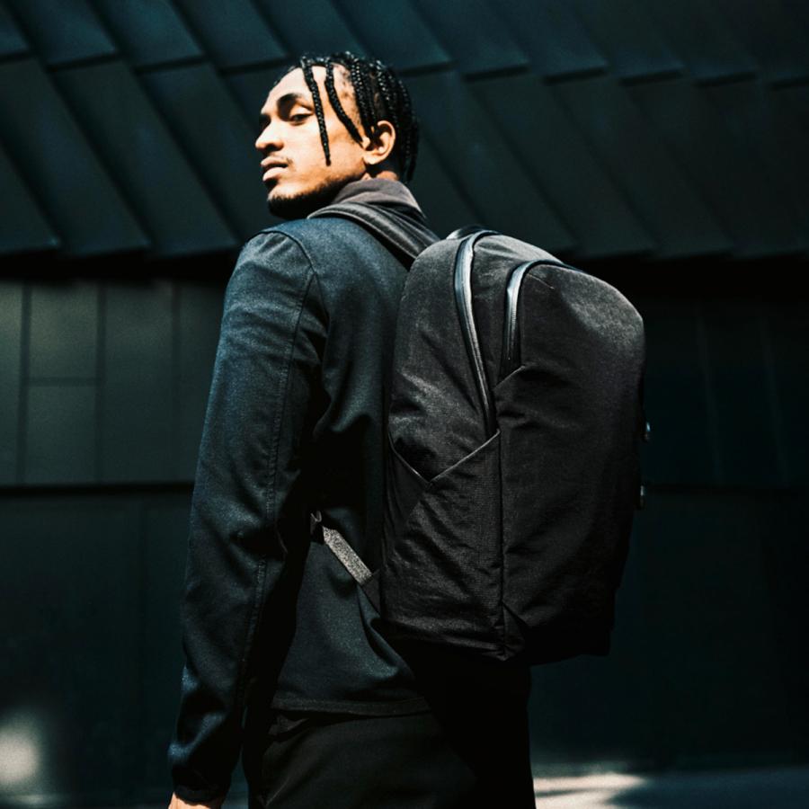 bravo バックパック（ブラック）リュック25L ALPAKA 最大50% 12/25限定 アルパカ ブラボー リュック バックパック