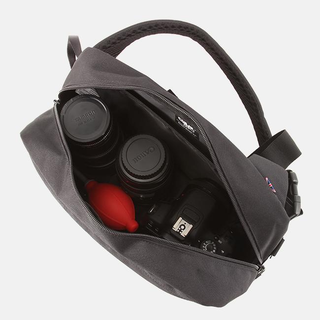 最大44% 3/22まで キャビンゼロ ボディバッグ ワンショルダーバッグ メンズ ブランド 大容量 軽量 斜め掛け 11L クラシッククロス CABIN ZERO CLASSIC CROSS | cabin zero | 15