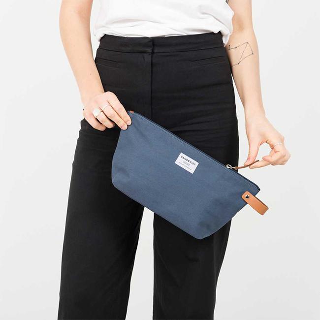 最大42% 1/15限定 サンドクヴィスト ポーチ レディース メンズ 小物入れ SANDQVIST cleo 在庫限り | SANDQVIST | 14