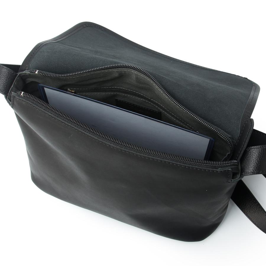 最大50% 1/15限定 ダコタ ブラックレーベル エイエムエイト ショルダーバッグ メンズ ブランド レザー 本革 日本製 撥水 A5 Dakota BLACK LABEL AM8 1623902 | Dakota | 07