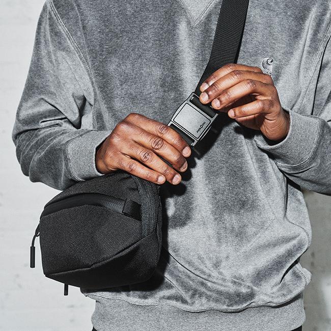 エアー ショルダーバッグ Aer Day Sling 3 メンズ 軽量 小さめ 斜めがけ 3L スリングバッグ ウエストバッグ トラベルコレクション 21026 | Aer | 14