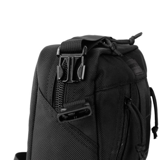 TM★断捨離中！【美品】BRIEFING DELTA ミニショルダー BRIEFING 最大51% 9/29限定 ブリーフィング バッグ ショルダー