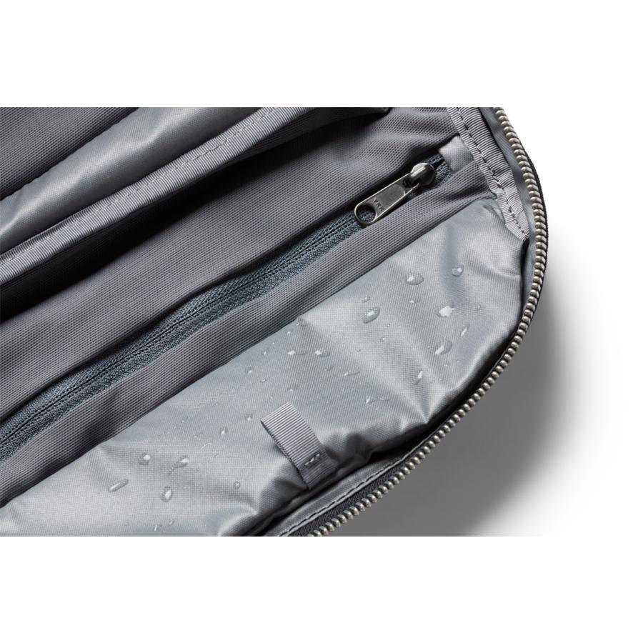 最大42% 8/31限定 Bellroy Toiletry Kit Plus ベルロイ トイレタリーキットプラス トラベルポーチ Lサイズ 軽量 旅行 化粧ポーチ 洗面ポーチ EDKC 3年保証 | Bellroy | 12