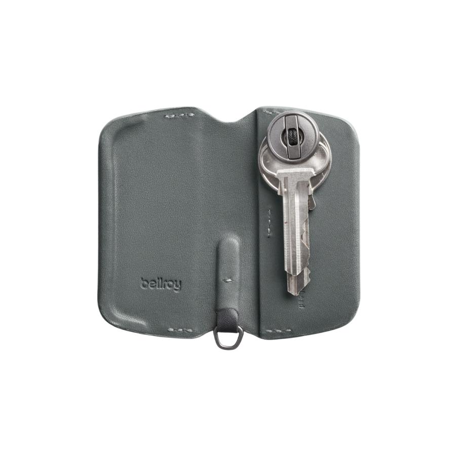 最大42% 8/30限定 Bellroy Key Cover 第3世代 ベルロイ キーカバー キーケース スマートキー ブランド レザー 本革 軽量 薄型 マグネット式開閉 EKCE 3年保証 | Bellroy | 15