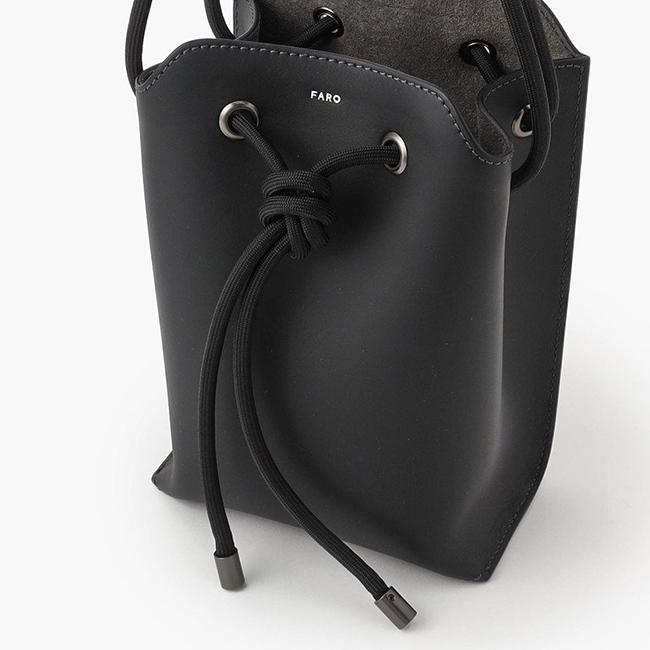 極美品 FARO ファーロ ショルダーバッグ 斜め掛け レザー ロゴ ブラック