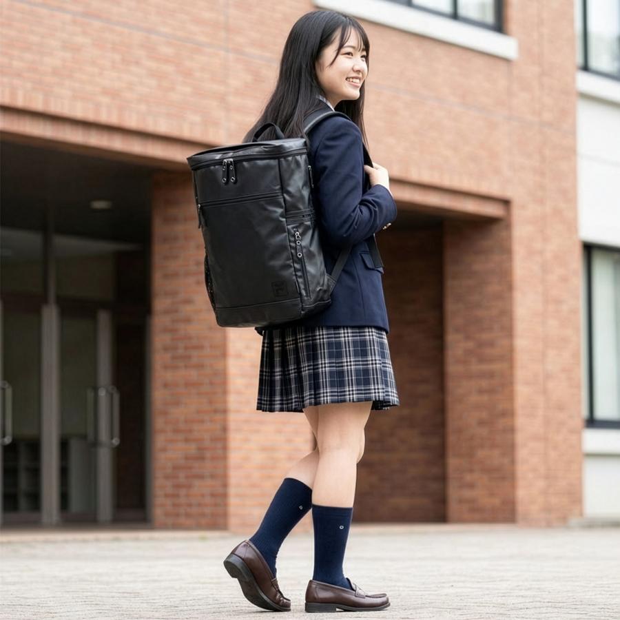 最大41% 10/2限定 FILA フィラ リュック 27L 大容量 女子 男子 軽量 防水 黒 中学生 高校生 通学 スクエア ボックス型 スクールバッグ スクバ 7349 在庫限り | FILA | 11