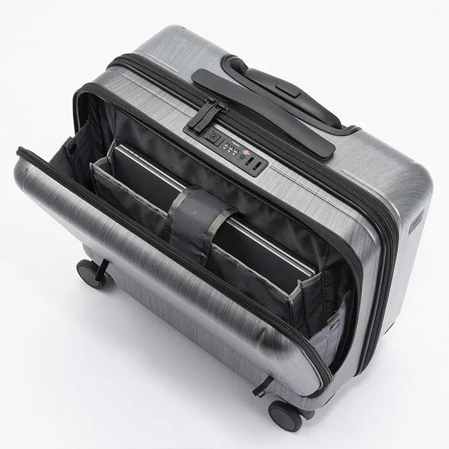 エース ace.GENE スーツケース 25L 4輪 機内持込 美品 廃盤希少品 楽天市場】【3日間限定 最大42倍】 ノベルティ付 【正規品10年