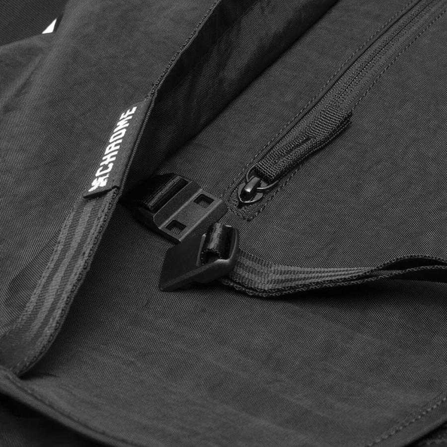 最大50% 4/15限定 クローム インダストリーズ クーリエ メッセンジャーバッグ 20L B4 ブラッククリンクル CHROME INDUSTRIES COURIER JP241 | CHROME | 15