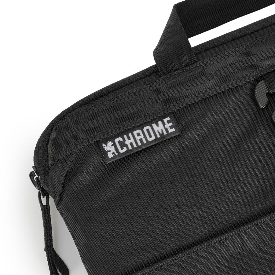 最大50% 5/15限定 クローム インダストリーズ ラップトップバッグ 縦型 ブラッククリンクル CHROME INDUSTRIES JP245 | CHROME | 10