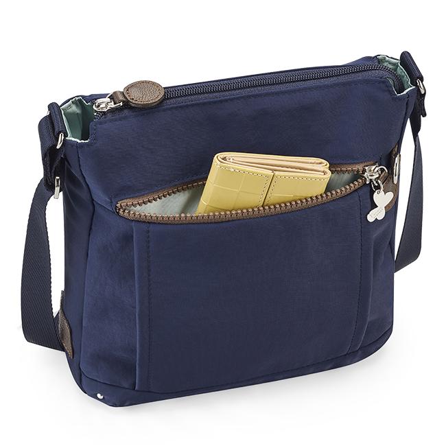 最大46% 10/22限定 カナナプロジェクト ショルダーバッグ レディース 3L A5 斜めがけ Kanana project PJ8-3rd 62104