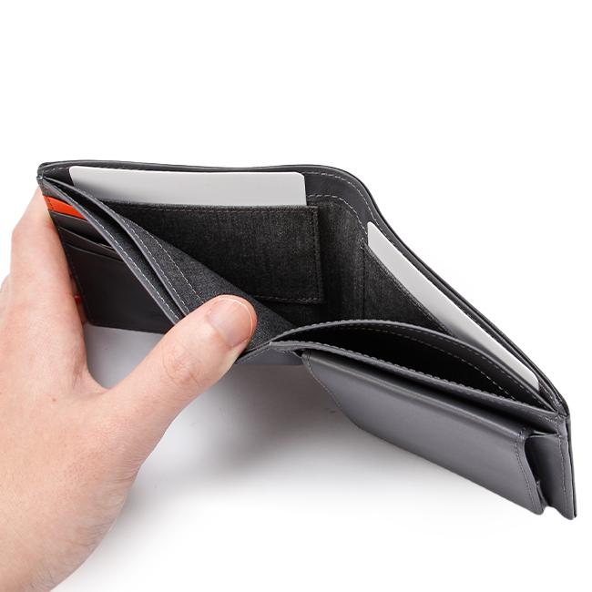 KATHARINE HAMNETT LONDON（キャサリンハムネットロンドン） 最大51