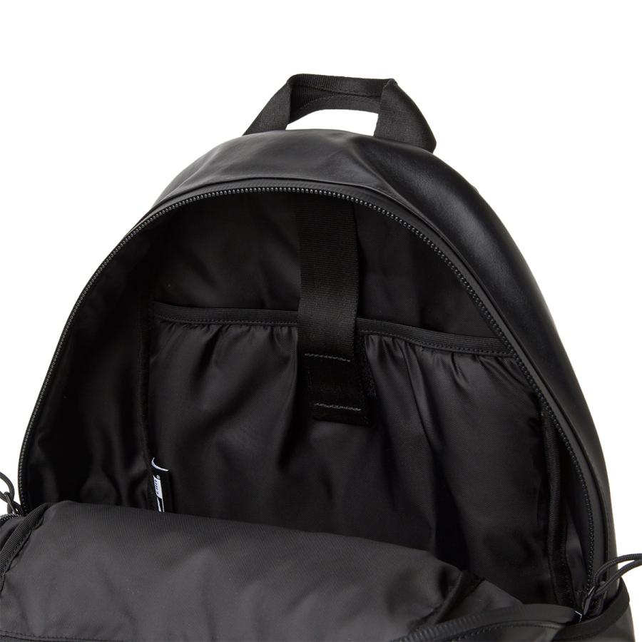 最大41% 2/25限定 NEW ERA ニューエラ リュック ライトパック シンセティックレザー ブラック メンズ レディース ブランド 軽量 大容量 通学 通勤 27L 14750898 | NEW ERA | 11