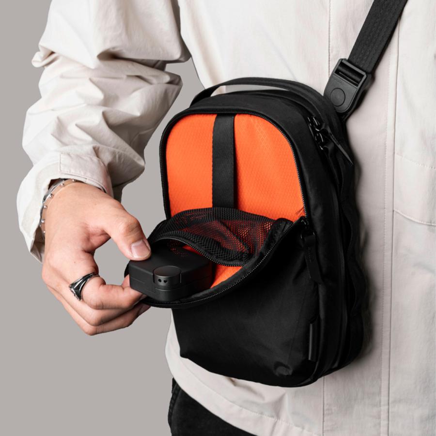 アルパカ　ショルダーバック アルパカ vertex_pouch ショルダーバッグ ALPAKA vertex-pouch｜ONLINE