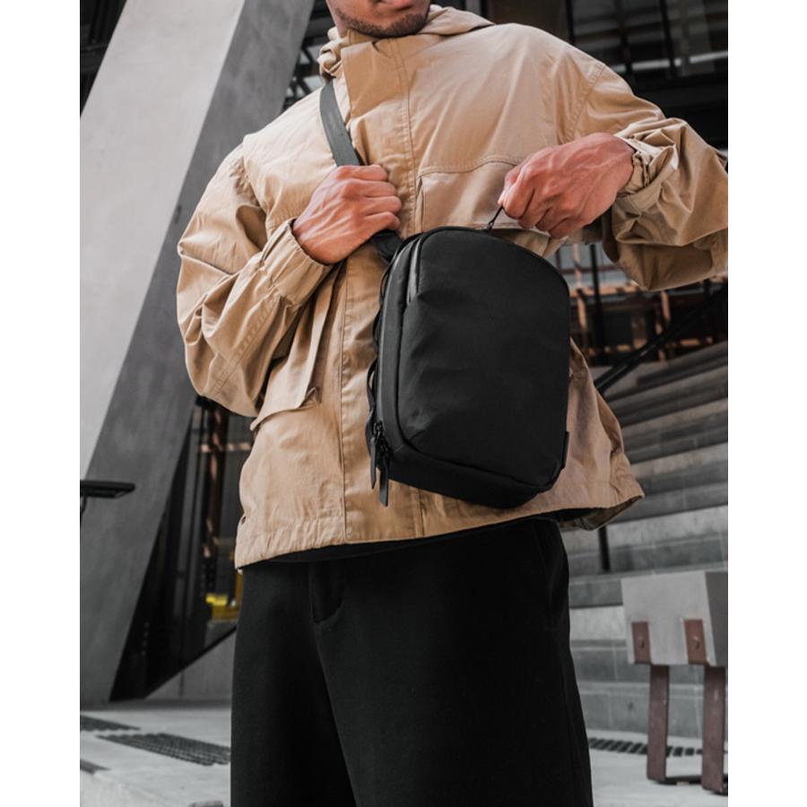 バッグ ALPAKA METRO SLING MAX Metro Sling Max