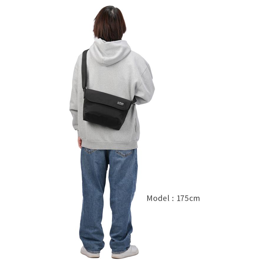 最大51% 5/9限定 マンハッタンポーテージ ブラックレーベル ナイロンタッサー メッセンジャーバッグ B5 撥水 軽量 Manhattan Portage MP1441MGNTTSCBL | Manhattan Portage BLACK LABEL | 04
