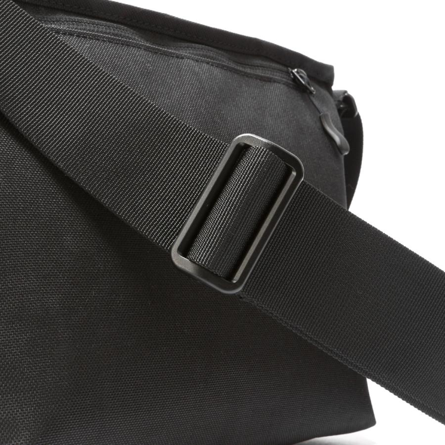 マンハッタンポーテージ　正規品　メッセンジャーバッグ　ブラック　黒 Manhattan Portage BLACK LABEL 日本正規品 マンハッタンポーテージ