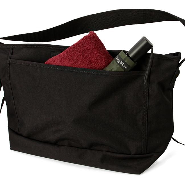 ショルダーパット付　Bike Messenger Bag No : MP1615 Amazon | [Manhattan Portage] メッセンジャーバッグ 1615: GRY