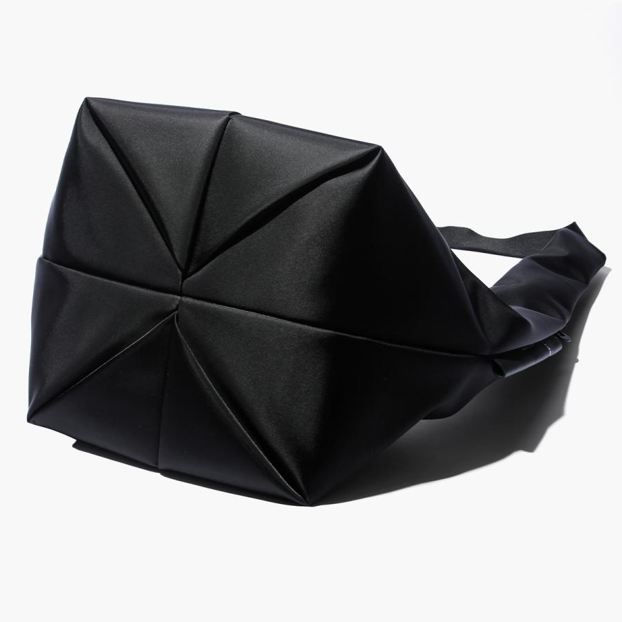 côte&ciel ブラックショルダーバッグ コートエシエル Cote&Ciel ボディバッグ ショルダーバッグ Orne