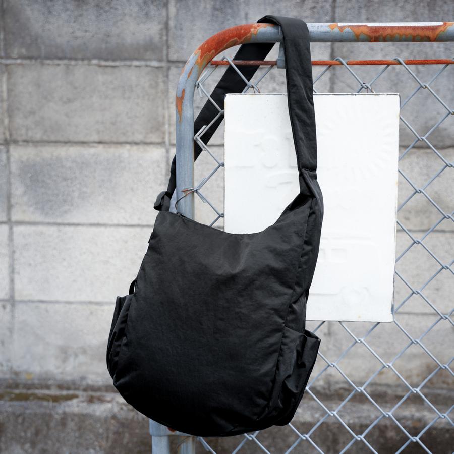 最大50% 2/5限定 ネスク ウォッシュ ショルダーバッグ メンズ レディース ペットボトル 入る 三日月型 A4 NESK WASH NS-013 | NESK | 13