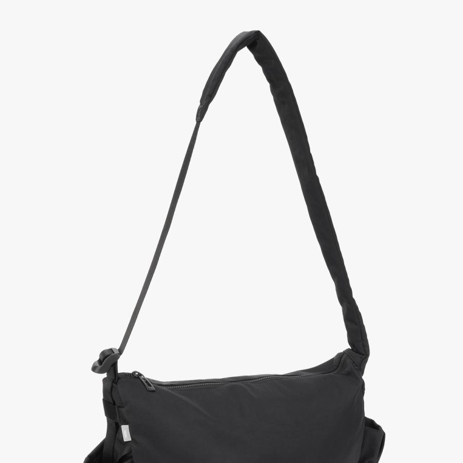 最大50% 10/7限定 NESK WASH ネスク ウォッシュ ショルダーバッグ メンズ レディース ブランド A4 斜めがけ 大容量 軽量 ハーフムーン 舟形 ナイロン NS-023 | NESK | 13