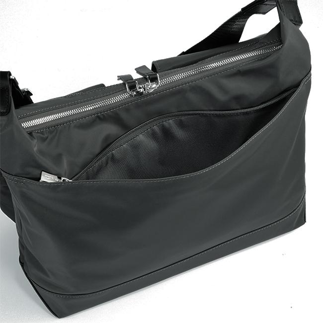 最大51% 2/11限定 オロビアンコ ショルダーバッグ メンズ ブランド 大容量 軽量 横型 舟型 斜めがけ 大きめ 11L A4 タッティカ Orobianco TATTICA 92942 | Orobianco | 10