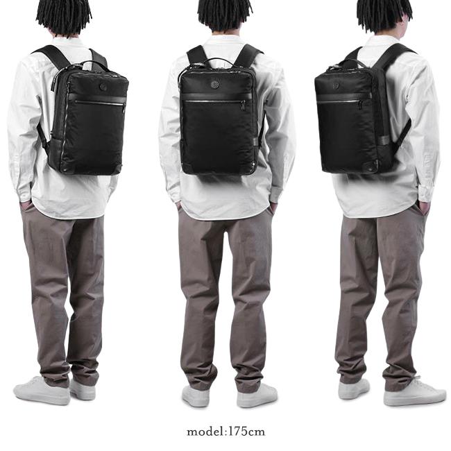 ⭐️新品未使用⭐️オロビアンコ 2層式 ビジネスリュック　 ナイロン製 　A4可 ⭐️新品未使用⭐️オロビアンコ 2層式 ビジネスリュック