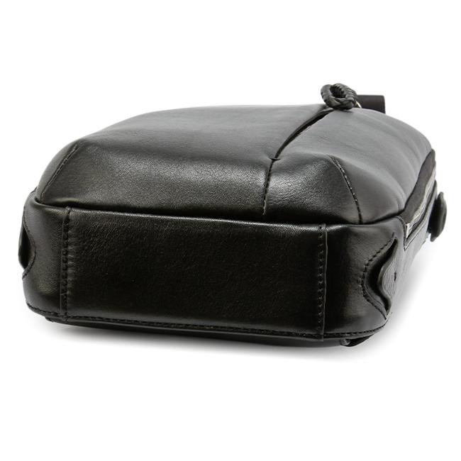 最大50% 1/15限定 p.i.d ピーアイディー ボディバッグ ワンショルダーバッグ メンズ ブランド レザー 本革 撥水 軽量 縦型 斜めがけ エクリール PID PAZ105 | P.I.D | 18