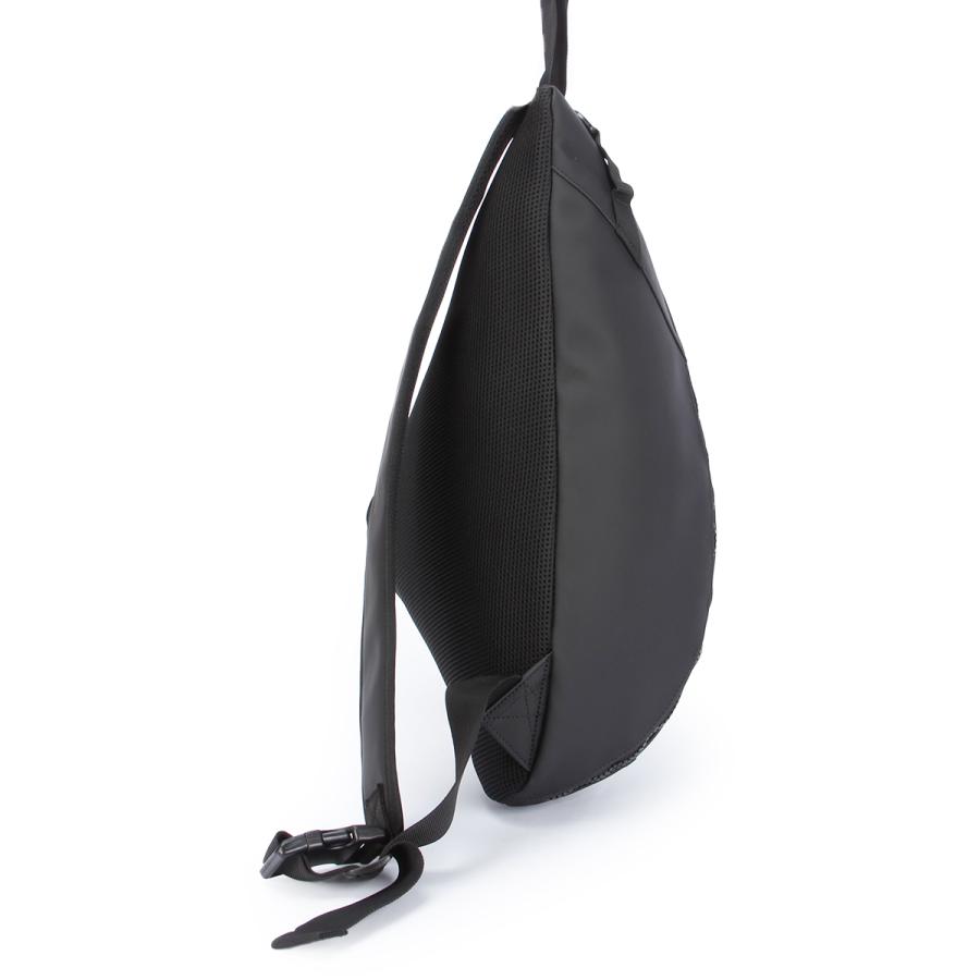 商品レビューで+5%｜PUMA プーマ ボディバッグ ワンショルダーバッグ メンズ レディース ブランド 軽量 撥水 斜めがけ B5 トライアングル アクロス J20388 PUMA（プーマ） 最大50% 1/15限定 ボディバッグ ワンショルダーバッグ