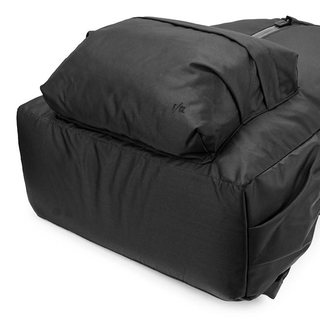 最大41% 9/6限定 F/CE. リュック デイパック 31L B4 大容量 軽量 エフシーイー ロービックエアー F/CE ROBIC AIR FRN31233B0003 在庫限り | F/CE. | 13