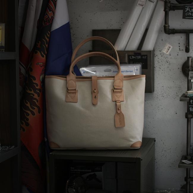 新品 WAKE SAPPORO CHALK BAG グレー WAKE SAPPORO CHALK BAG グレー 新品 - メルカリ