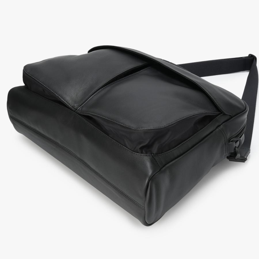 最大42% 9/15限定 1年保証 トモエ スリム ヘルメットバッグ 2WAY 手提げ ショルダー  B4 本革 TOMOE SLIM HBS | TOMOE | 16