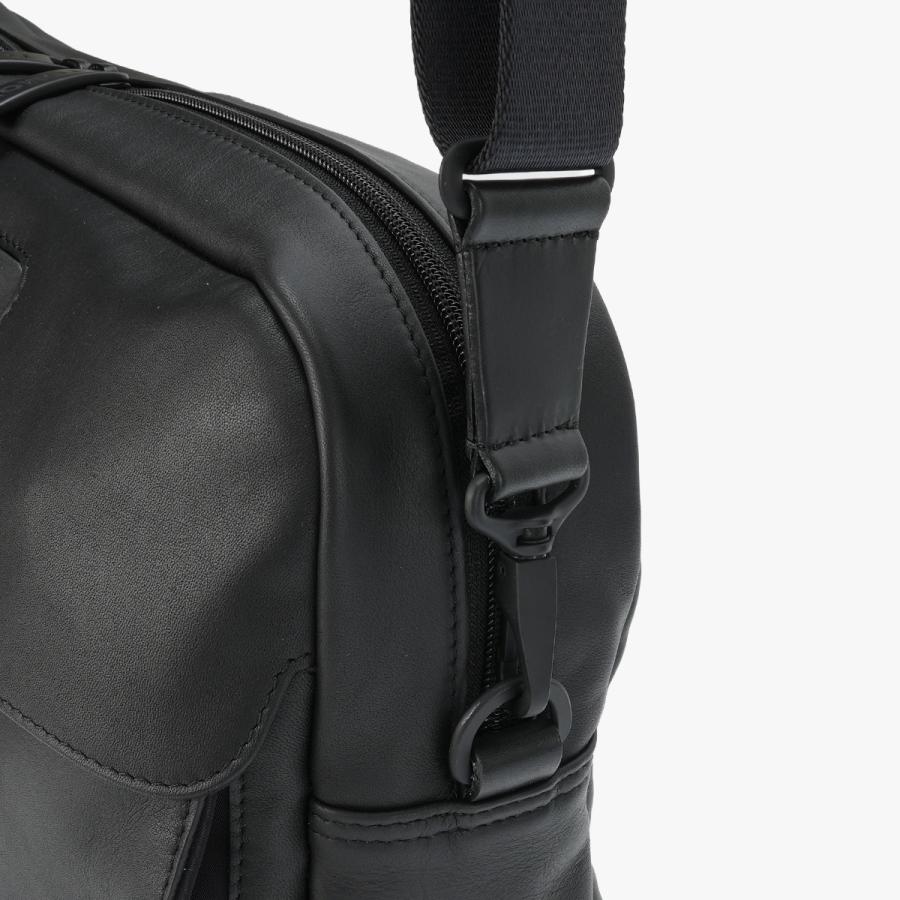 最大42% 9/15限定 1年保証 トモエ スリム ヘルメットバッグ 2WAY 手提げ ショルダー  B4 本革 TOMOE SLIM HBS | TOMOE | 17