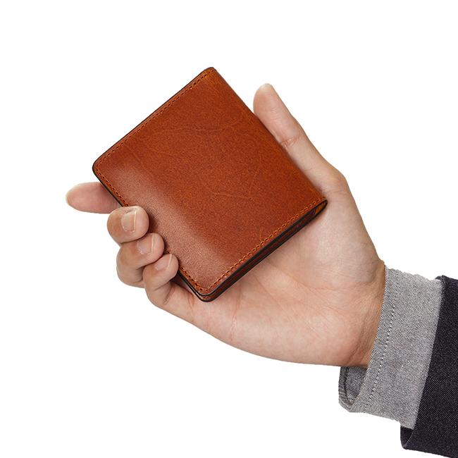 SLOW スロウ　ハービーミニウォレットキャメル 二つ折り財布 herbie - mini wallet -｜SLOW – スロウ 公式ECサイト | 革製の