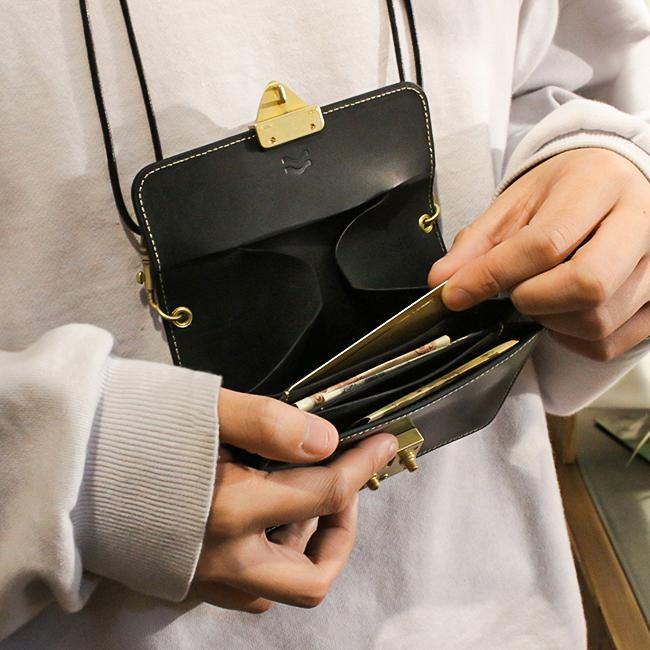 最大51% 9/5限定 SLOW スロウ 財布 ショルダーウォレット ポシェット レザー 本革 馬革 日本製 メンズ レディース ブランド コードバン Cordovan SO876P | SLOW(ファッション) | 21