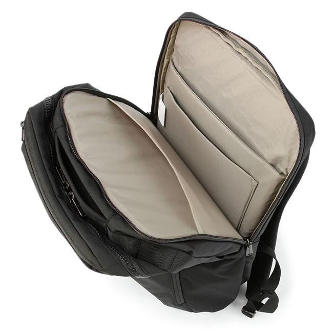 美品 Columbia バックパック Columbia デイバック リュック プリントタグ バックパック 18L