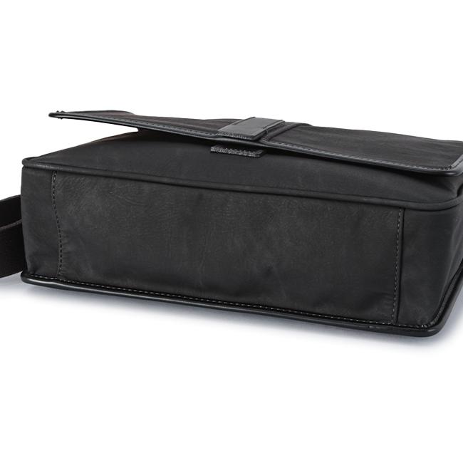 TAKEO KIKUCHI（タケオキクチ） 最大51% 3/3限定 ショルダーバッグ