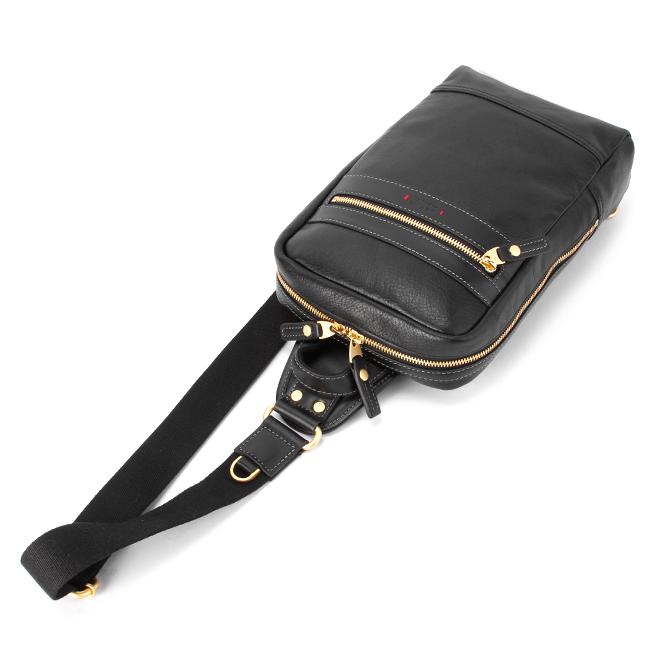 TAKEO KIKUCHI（タケオキクチ） 最大51% 12/28限定 ボディバッグ ワン