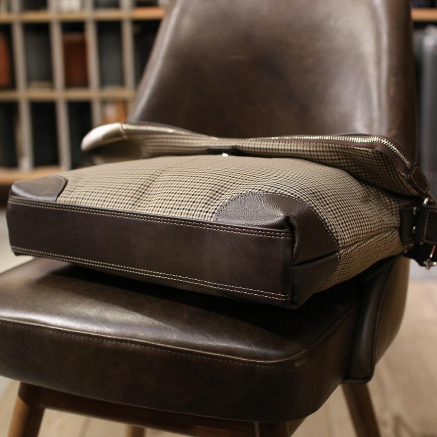 TAKEO KIKUCHI（タケオキクチ） 最大51% 1/13限定 ショルダーバッグ