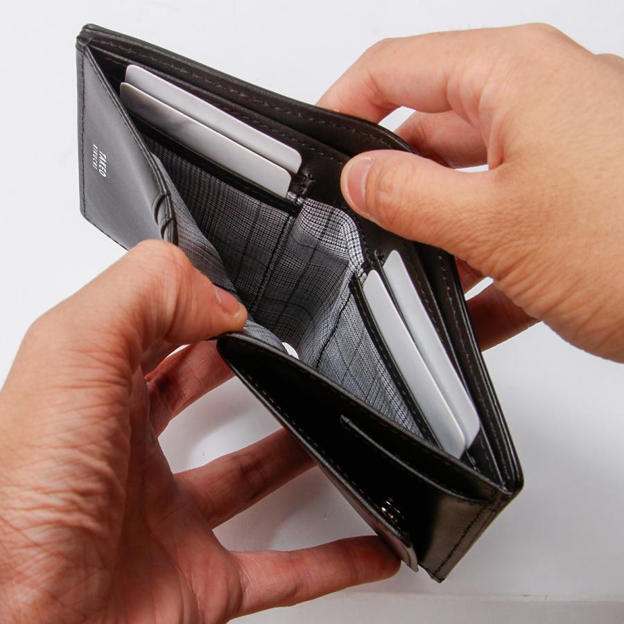 TAKEO KIKUCHI（タケオキクチ） 最大50% 3/5限定 財布 二つ折り財布