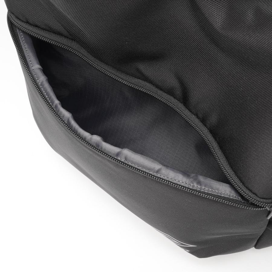 最大42% 9/25限定 新商品/エース/アンブロ/A/リーズＵ/ビジネスリュック/B4【um-20292】【LOG】 | umbro | 10
