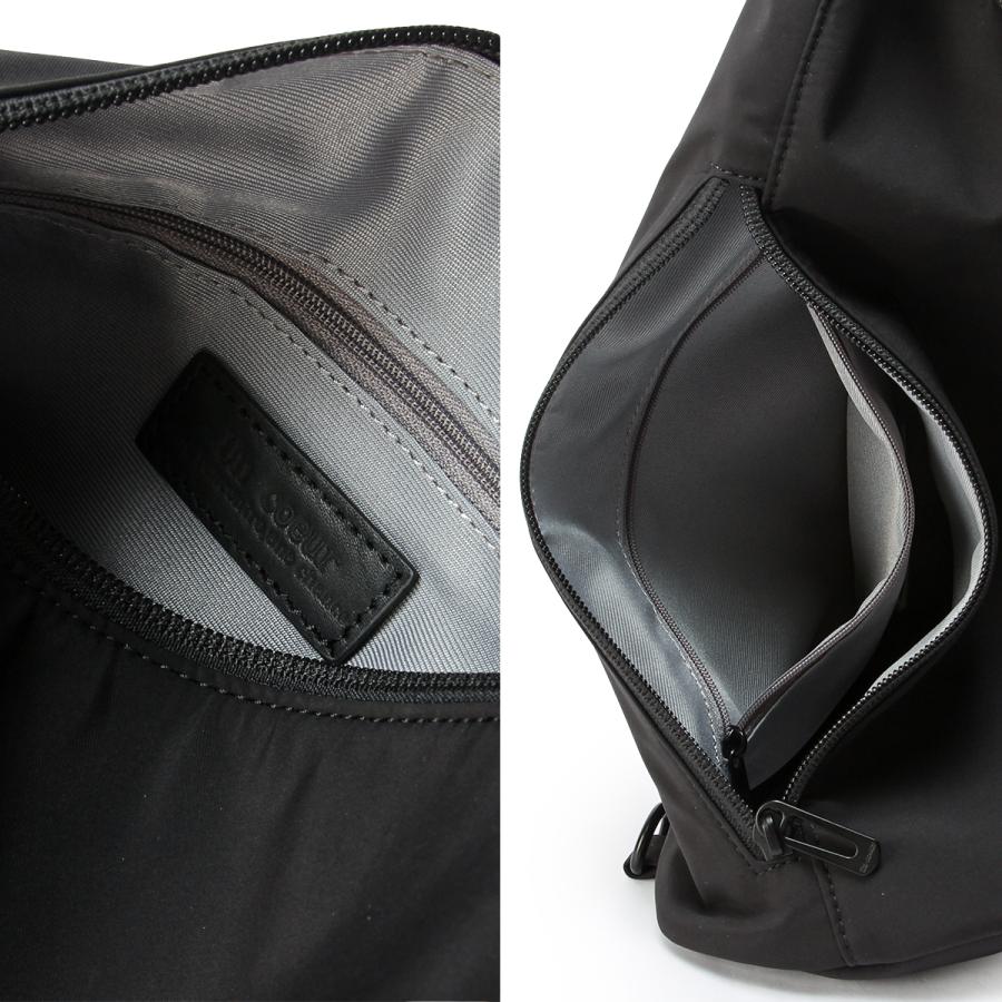 Un coeur（アンクール） 最大51% 1/13限定 ハッチ ショルダーバッグ