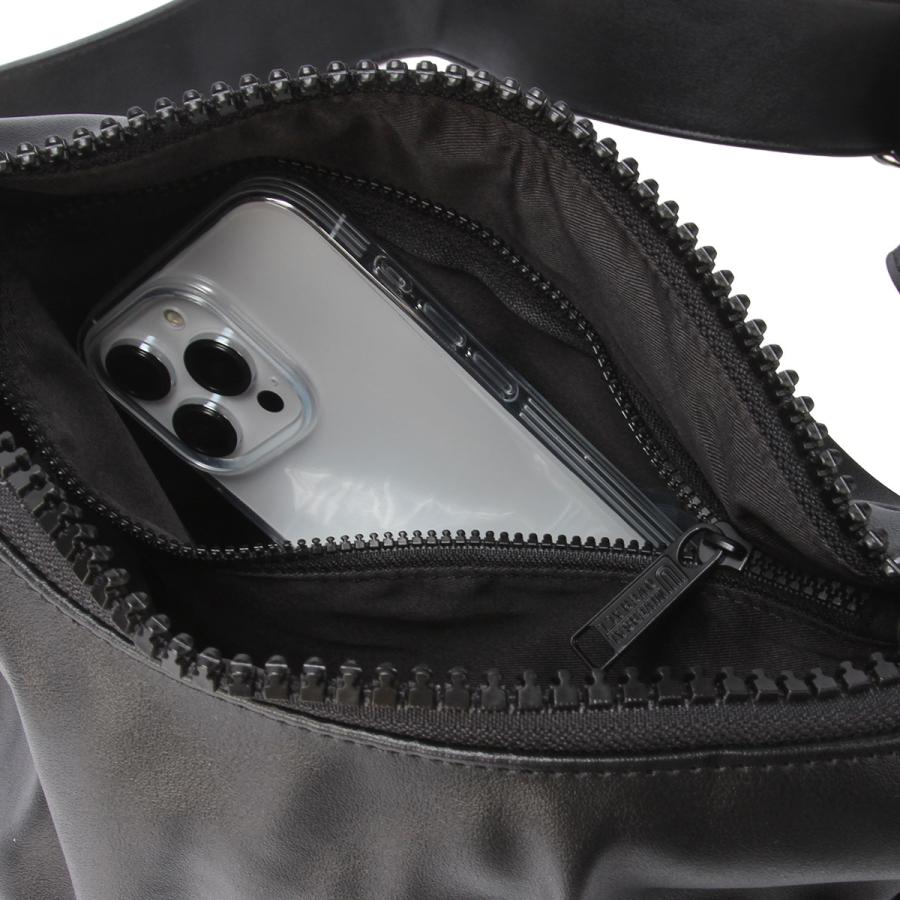 最大50% 3/5限定 ユニバーサルオーバーオール ショルダーバッグ メンズ レディース 三日月型 合皮 A5 UNIVERSAL OVERALL UVO-220 | UNIVERSAL OVERALL | 08