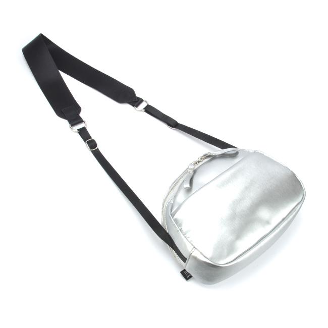 最大51% 12/28限定 ウィーミー ショルダーバッグ 3L ヴィーガンレザー 人工皮革 シルバー WE-ME Y-01-9 | ブランド登録なし | 15