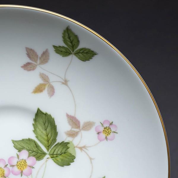 ウェッジウッド ワイルドストロベリー ティーカップ＆ソーサー（ピオニー） | WEDGWOOD | 03