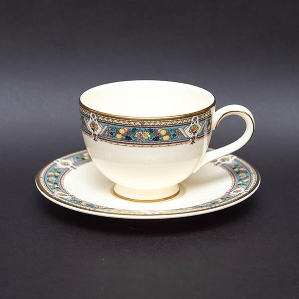 ロイヤル・ドルトン キャンベリー ティーカップ＆ソーサー | ROYAL DOULTON