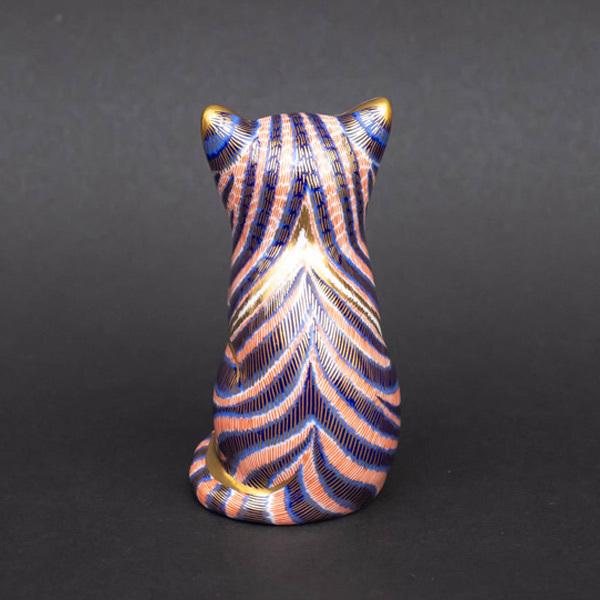 ロイヤル・クラウン・ダービー ペーパーウェイト お座りする仔猫