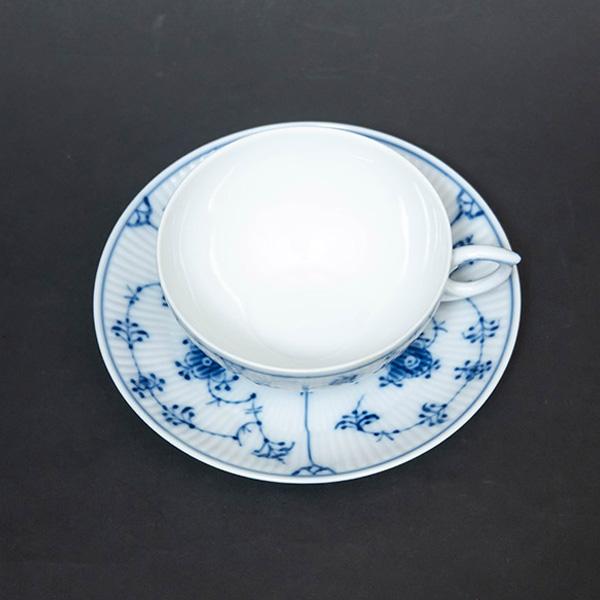 ロイヤル・コペンハーゲン ブルーフルーテッドプレイン ティーカップ＆ソーサー / Y5003-2 | ブルーフルーテッド | 02