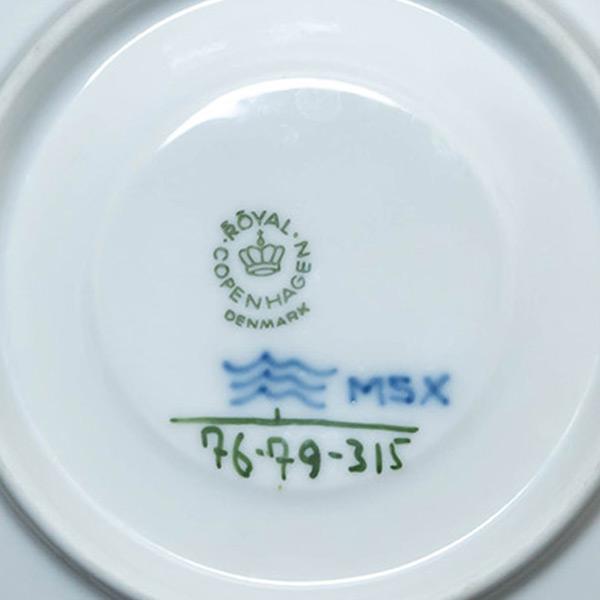 ロイヤル・コペンハーゲン ブルーフルーテッドプレイン ティーカップ＆ソーサー / Y5003-2 | ブルーフルーテッド | 03