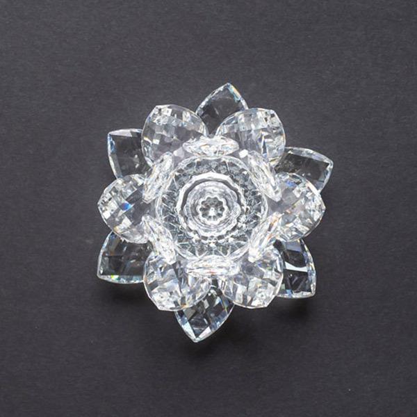 スワロフスキー 水蓮 キャンドルホルダー (M) 廃盤品 希少 箱付き 楽天市場】スワロフスキー スイレン キャンドルホルダー